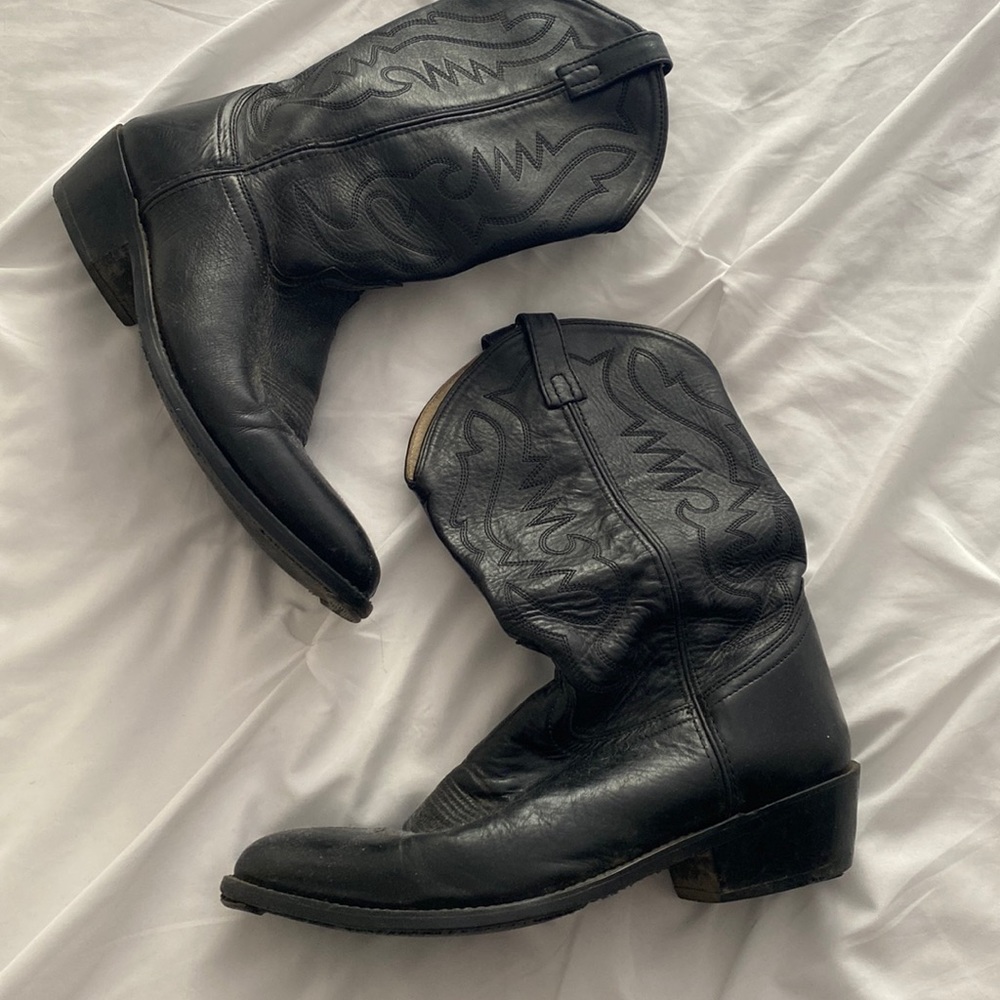 Men’s size 10.5 western cowboy boots